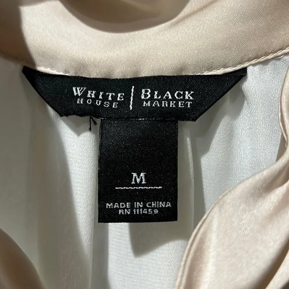 White House Black Market Mock Neck Sleeveless Top - Picture 5 of 8